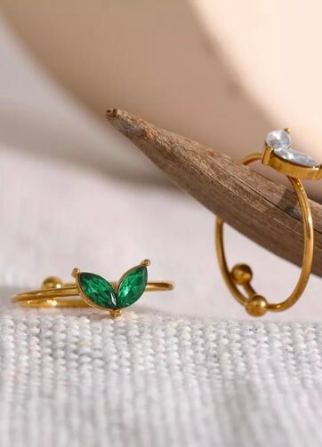RGPS-12G Aria Stainless Steel Gold Plated Green Cubic Zirconia Leaves Petal Ring