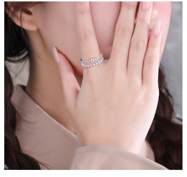 Double clearance crown ring