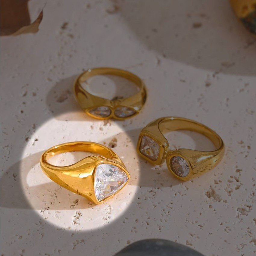 Eira Ring6