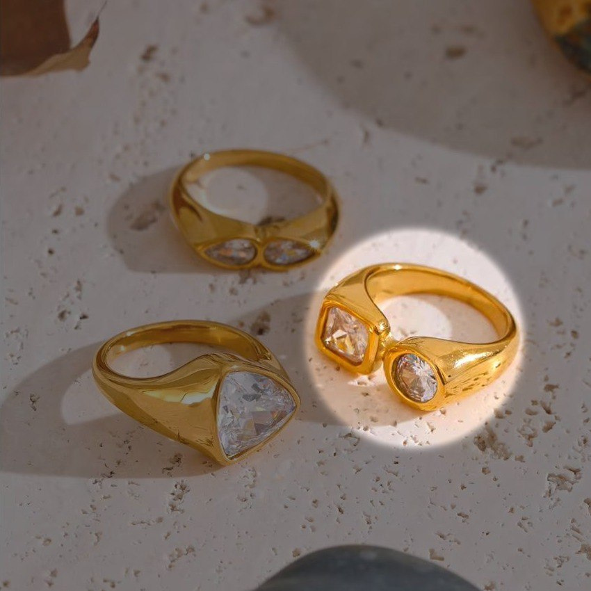 Ziya Ring1